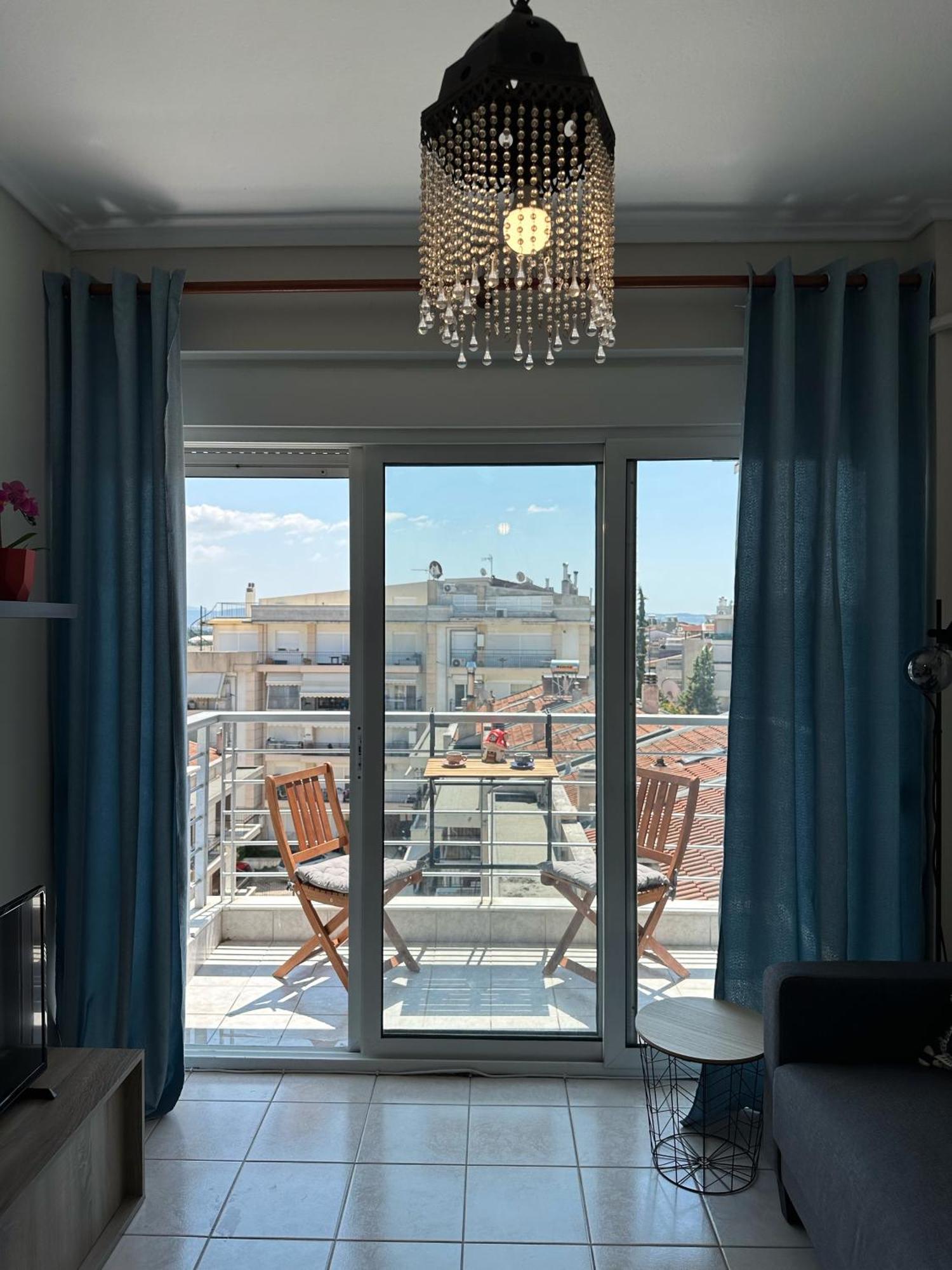 Homely Flat Near Airport テッサロニキ エクステリア 写真
